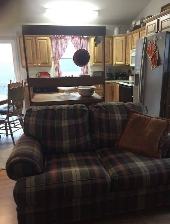 Log cabin for 7 people, with garden and terrace in Virginia