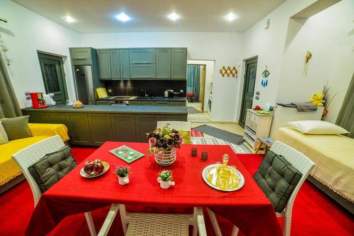 Location de vacances pour 2 personnes, avec jardin et vue dans Leonidion - 4