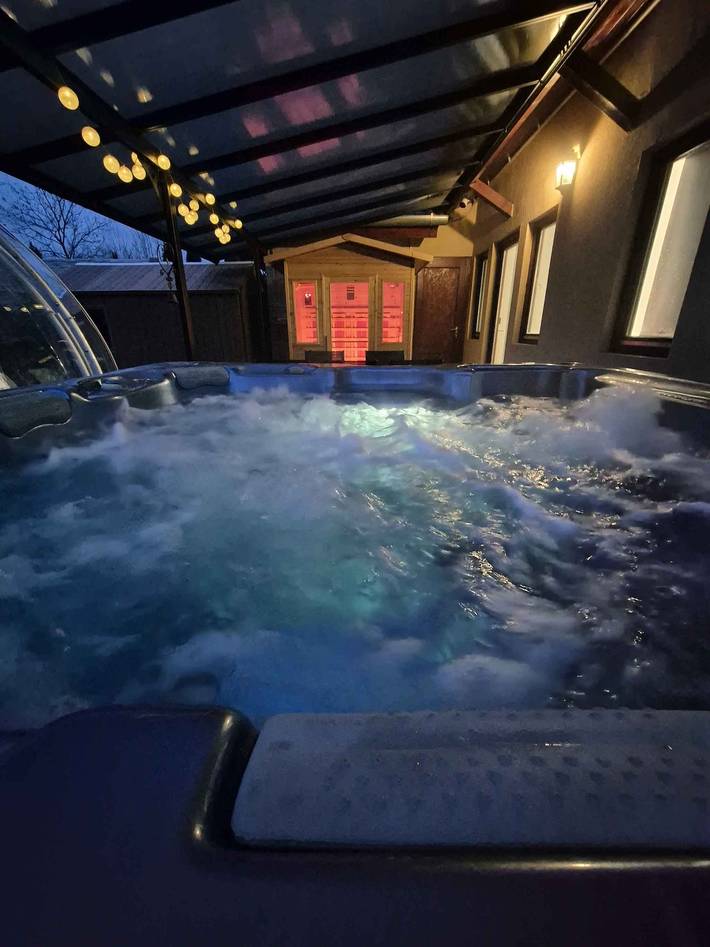 Ferienhaus für 10 Personen, mit Sauna und Balkon sowie Garten in Ungarn - 2