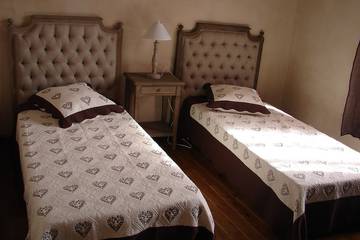 Gîte pour 8 Personnes dans Vallon-Pont-d'Arc, Gorges de l’Ardèche, Photo 2