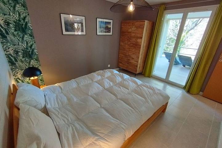 Location de vacances pour 4 personnes, avec jardin ainsi que terrasse et piscine à Barbaggio - 2