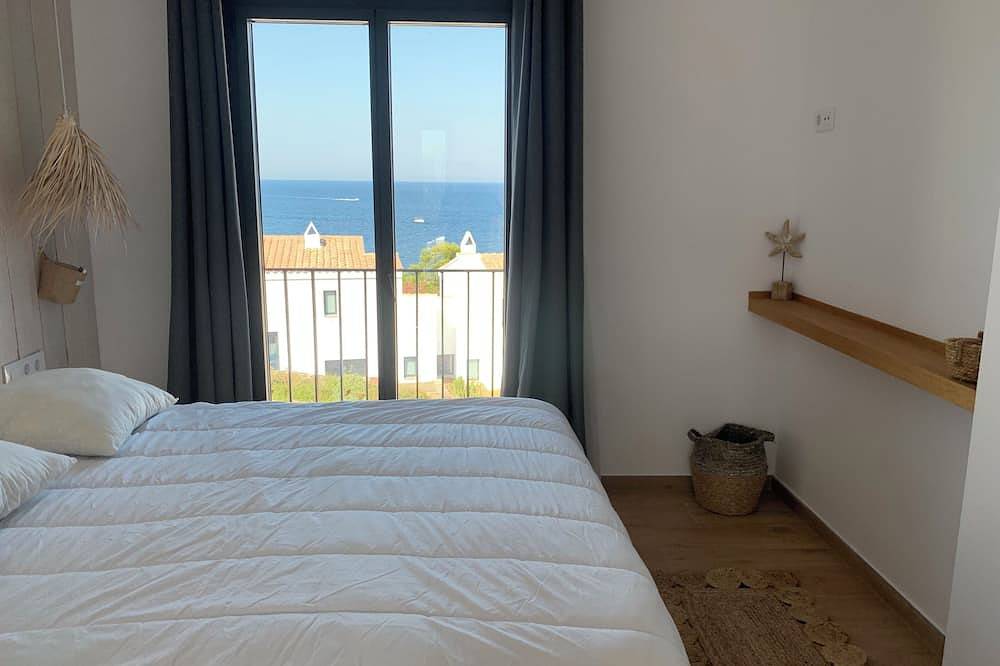 Cadaquès house with pool and sea view in Cadaqués, Parc Natural del Cap de Creus