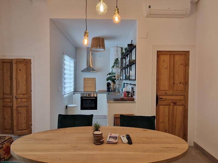 Apartamento vacacional entero, Holidays2Malaga Juan Austria 2 dorm y 2 baños in Málaga Centro, Málaga