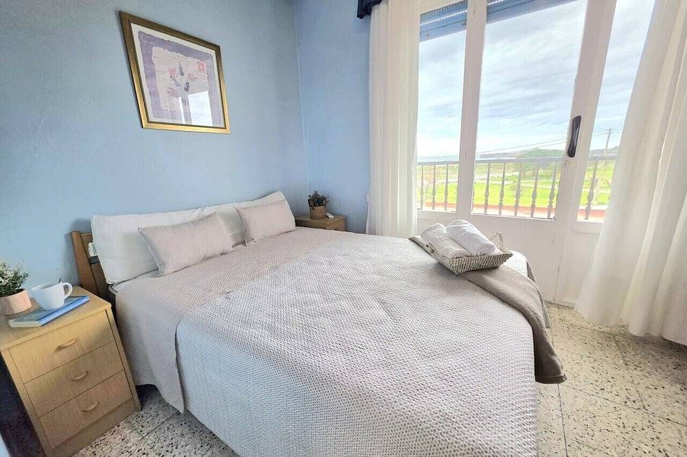 Quinfer Hotel, Double Room with Ocean View (No Terrace) in Noja, Kantabrische Küste