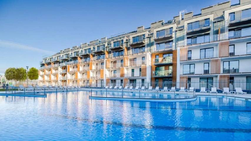 Entire apartment, Osiedle Feniks 13 Pool Sauna Fitness Garden in Kołobrzeg, Baltic Sea Pomerania