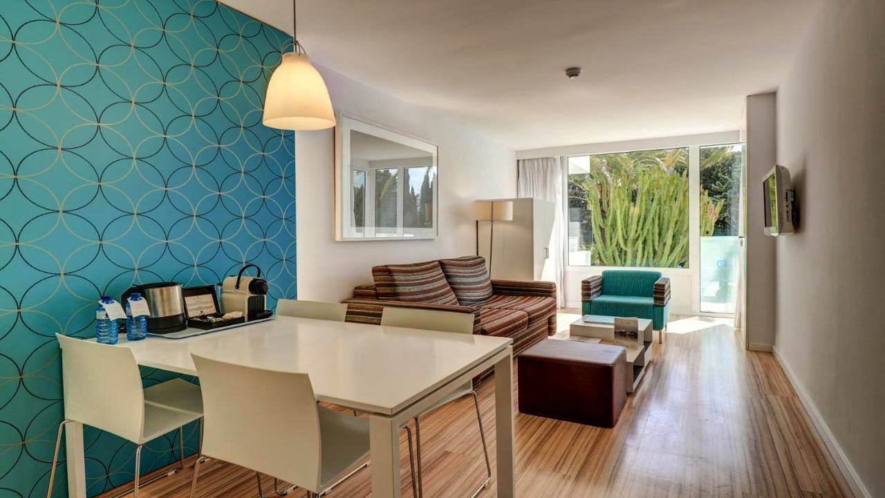 Hotel Illa d'Or & Club Apts 4* Sup in Port de Pollença, Pollença