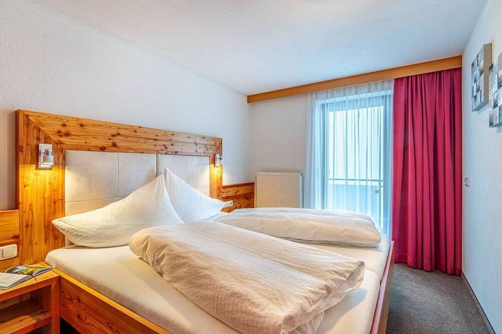 Ferienwohnung für 11 Personen, mit Sauna und Balkon in See - 2