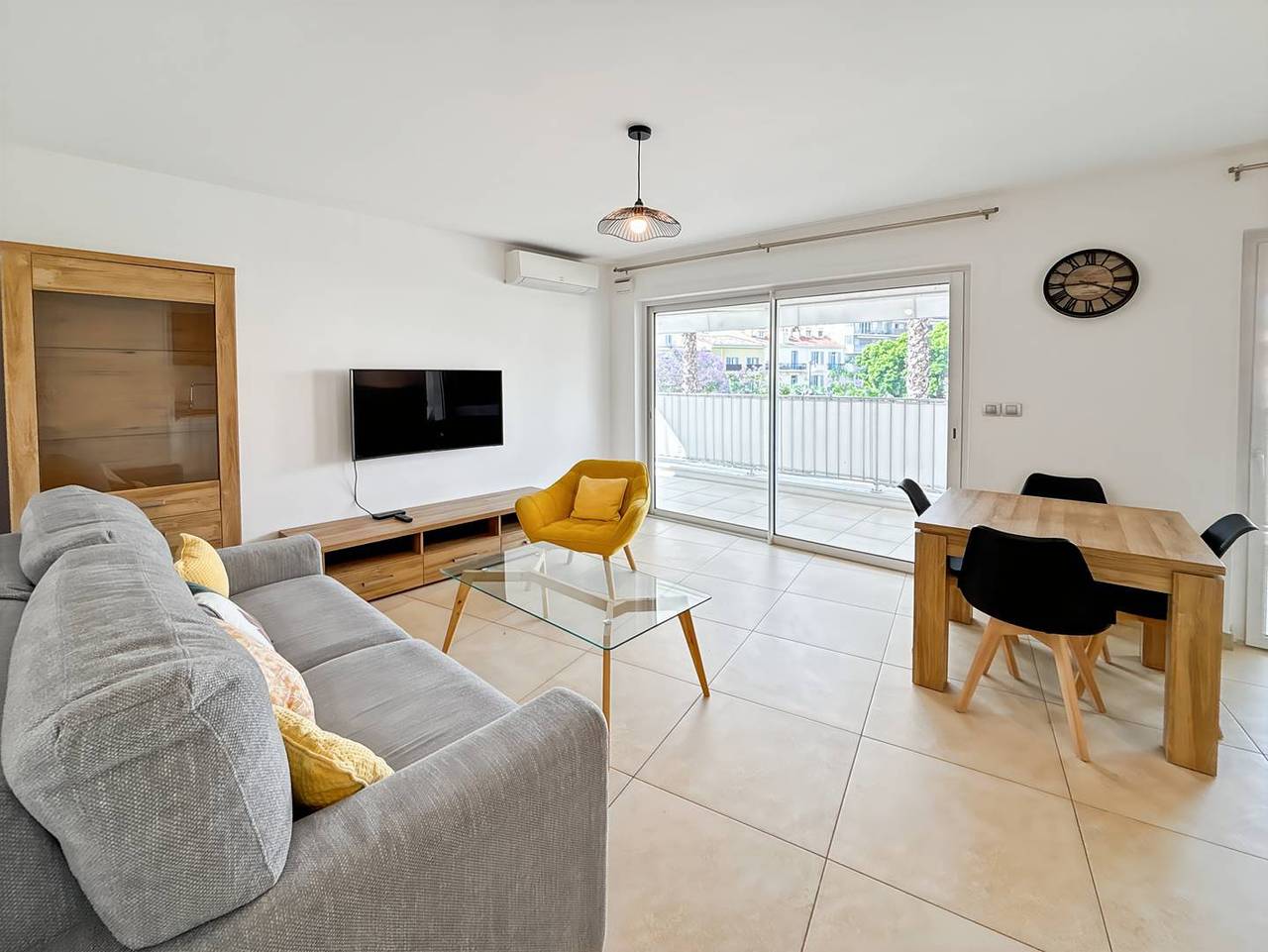 Apartamento vacacional entero, Attractive 2-room apartment with terrace in Cannes, Region de Cannes