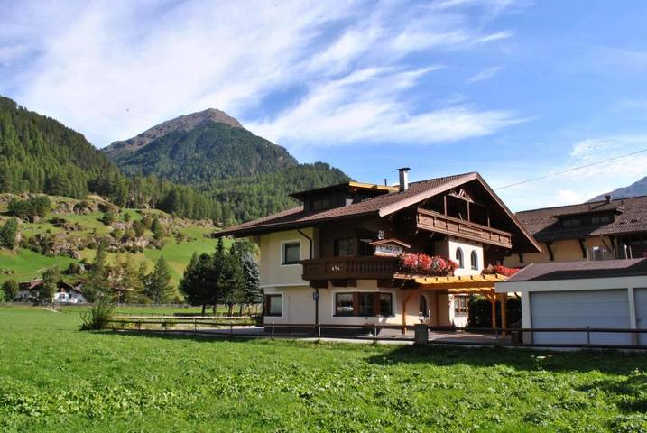 Ferienwohnung für 3 Personen, mit Balkon und Ausblick in Sölden (Österreich)