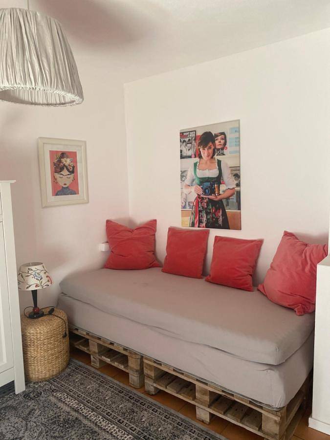 Ferienwohnung für 2 Personen, mit Terrasse und Ausblick in Triefenstein - 4