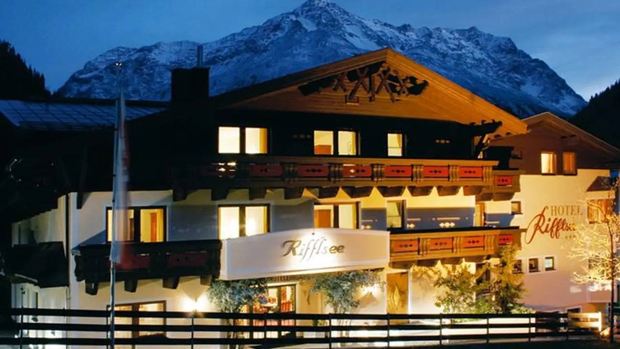 Doppelzimmer für 2 Personen (20 m²) in St. Leonhard im Pitztal in Mandarfen, St. Leonhard im Pitztal
