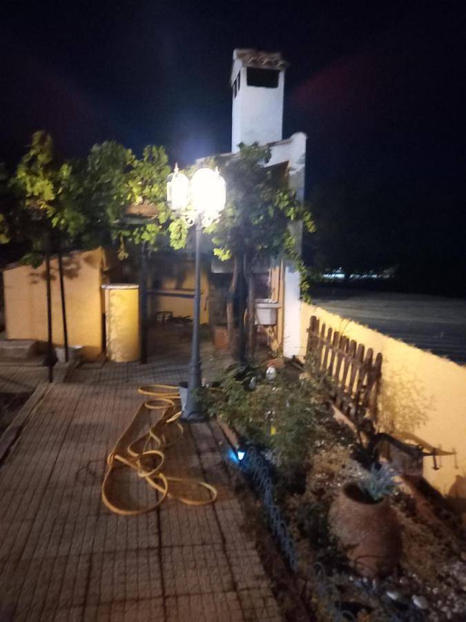 Casa rural para 11 personas, con Balcón y Jacuzzi además de Terraza y Jardín en Provincia de Cuenca - 4