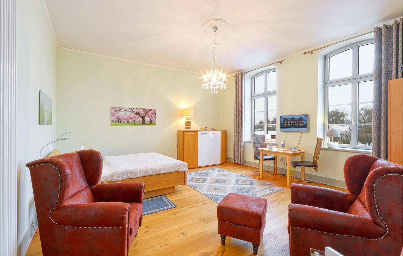 Ganze Ferienwohnung, Seeblick-Apartment mit Terrasse, Parkplatz & WiFi - Krakau am See in Alt Sammit, Krakow am See