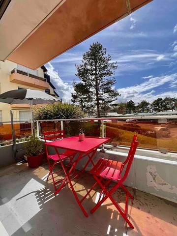 Gîte pour 2 personnes, avec balcon à Grandcamp-Maisy
