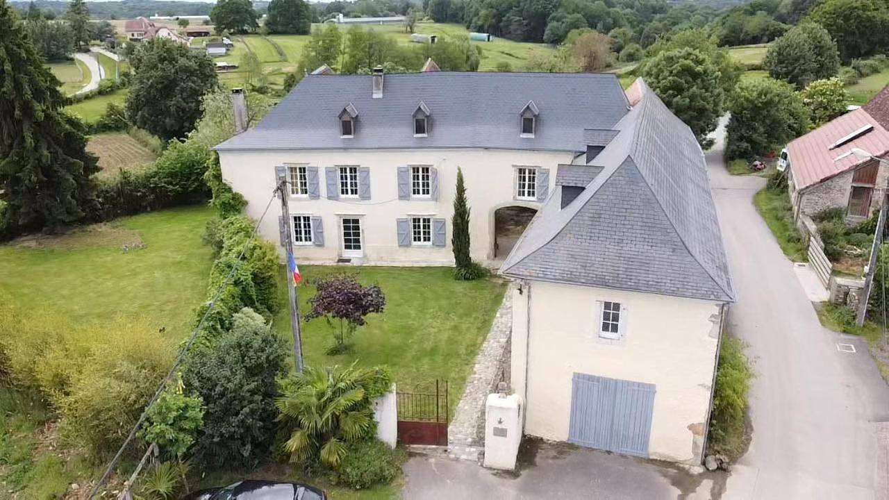 Domaine de la Castagnère in Castetnau-Camblong, Béarn