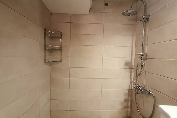 Gîte pour 4 personnes, avec jardin dans Saronida - 4