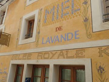 Gîte pour 41 personnes à Saint-Christol