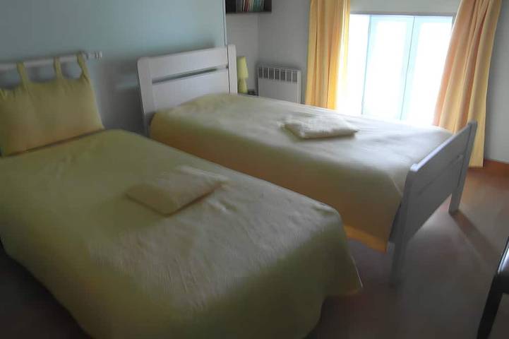 Location de vacances pour 6 personnes, avec Jardin à Antezant-la-Chapelle - 2