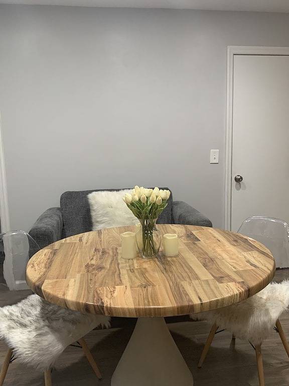 🧱 Brick City Bungalow 🧱 in Newark, Essex County (NJ)