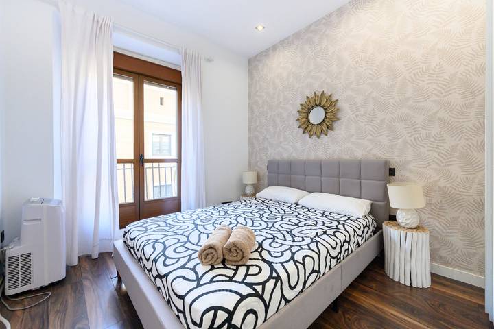 Apartamento entero, M Piso 2 dormitorios en el Centro de Mad in Centro (Madrid), Madrid
