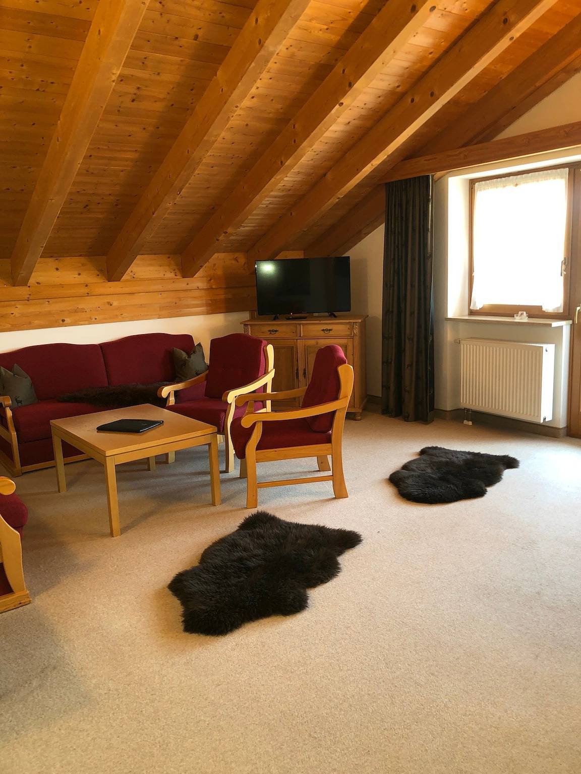 Ganze Ferienwohnung, Dachgeschoß Marie 330 in Schwangau, Bayerisch Schwaben