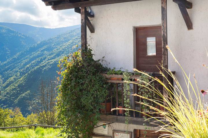Ferienwohnung für 2 Personen, mit Garten in den Dolomiten