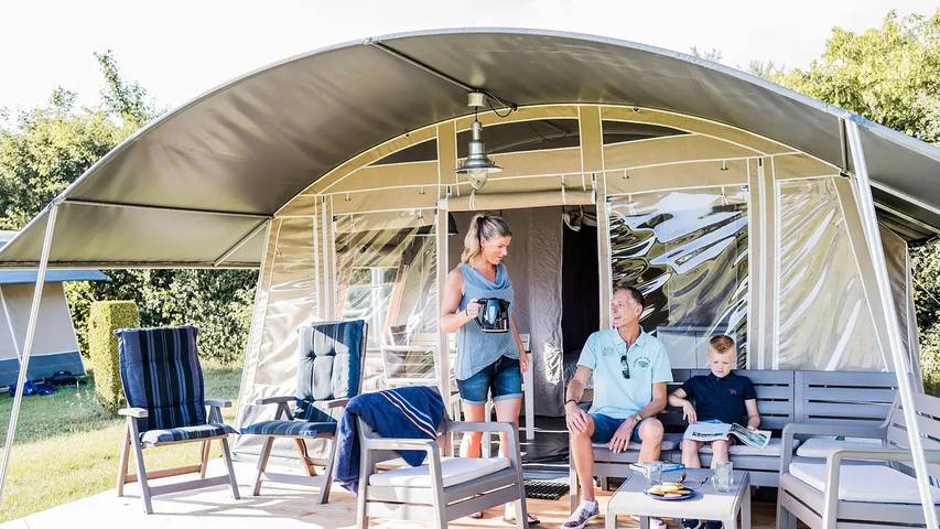 Ferienwohnung für 6 Personen, mit Terrasse und Pool