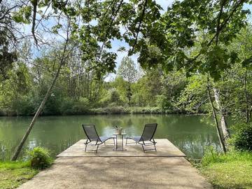 Gîte pour 4 personnes, avec vue et jardin à Bagneaux-sur-Loing