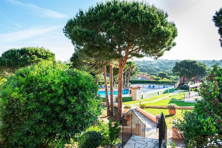 Villa '28 Maria Levy's' con terrazza privata, Wi-Fi e aria condizionata in Ramatuelle, Costa mediterranea (Francia)