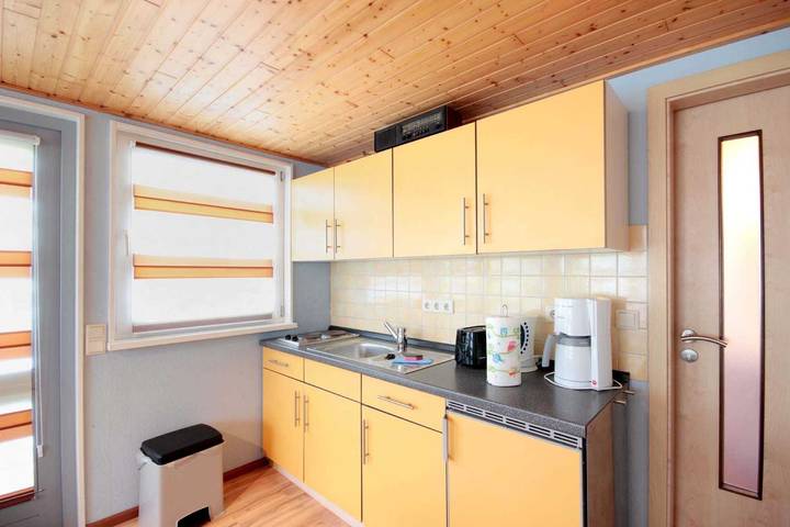 Ferienhaus für 4 Personen, mit Terrasse in Binz - 4