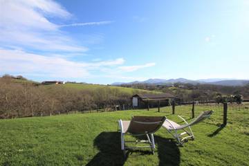 Gîte pour 6 Personnes dans Saint-Pée-sur-Nivelle, Région de Bayonne, Photo 1