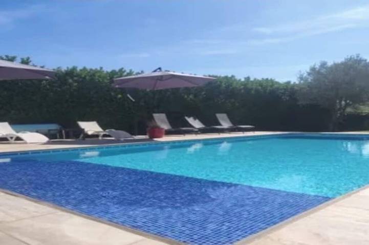 Villa pour 8 personnes, avec terrasse et jardin, animaux acceptés - 1