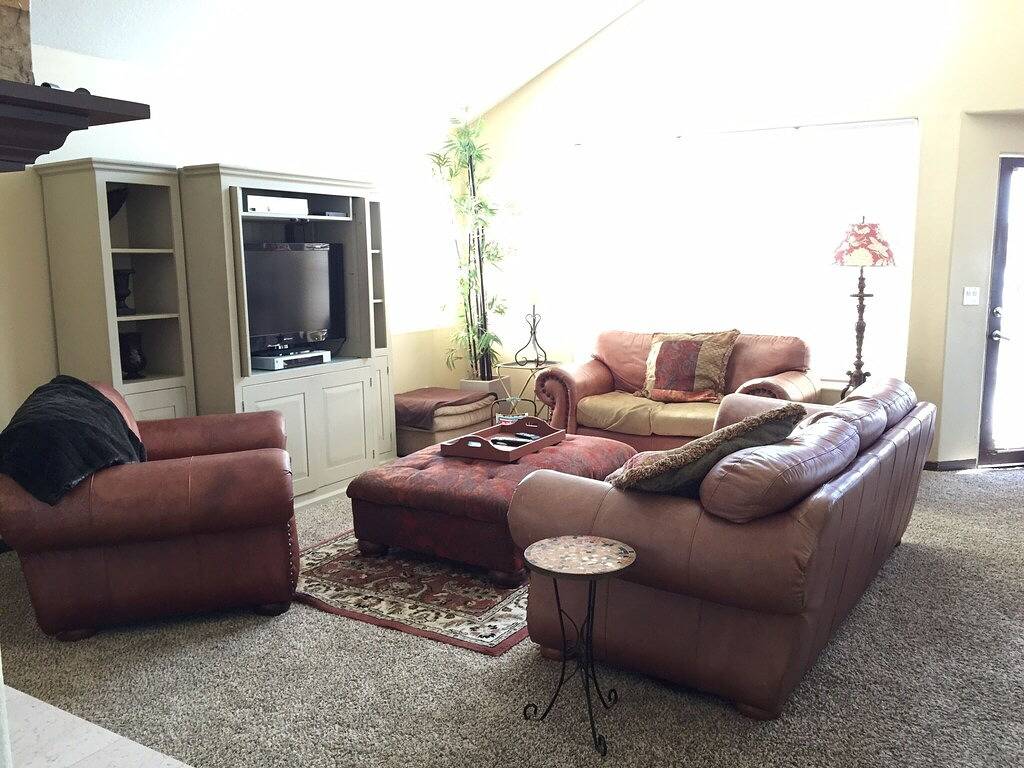 Schönes Zuhause ... ein bisschen spazieren gehen ... viel Geld sparen in Oxnard, Ventura County