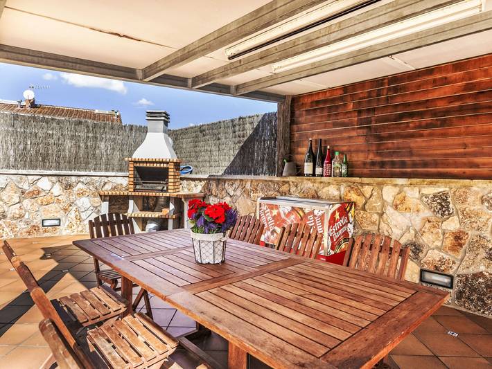 Ferienhaus für 8 Personen, mit Balkon und Pool in Blanes - 3