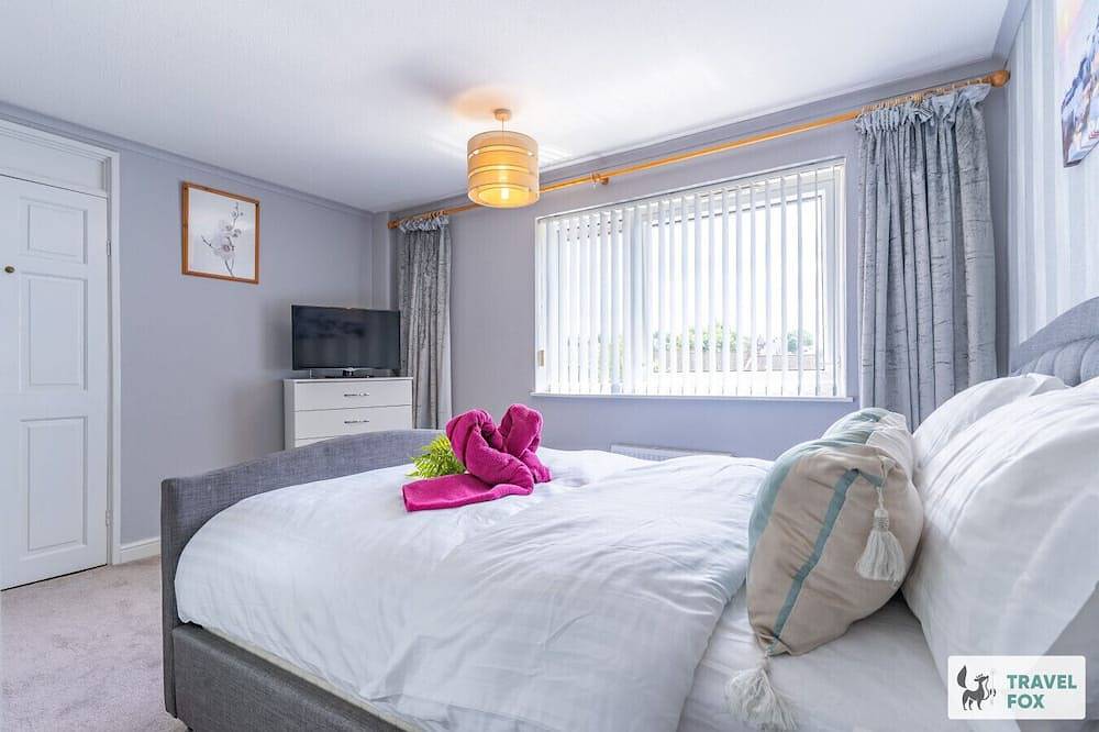 Central Aster House 3 Bedrooms Parking in Nottingham, East Midlands