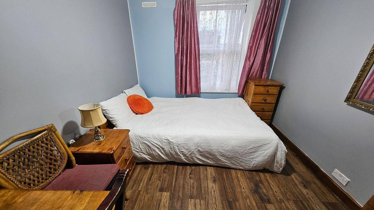 Appartement de vacances entier, Ferienwohnung für 2 Personen (11 m²) in Slough in Slough, Berkshire
