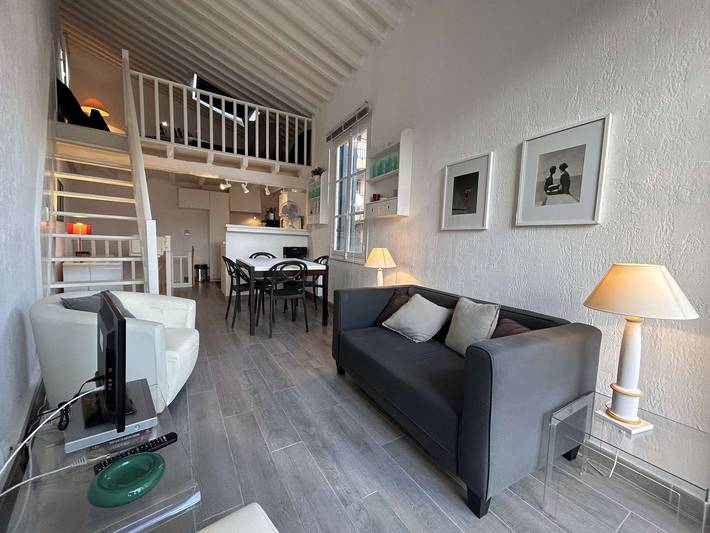 Location de vacances pour 6 personnes, avec terrasse, animaux acceptés à Banyuls-sur-Mer - 3