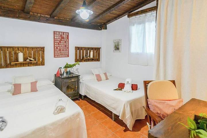 Entreolivos Casa y Cabaña Cijuela in Chauchina, Province de Grenade