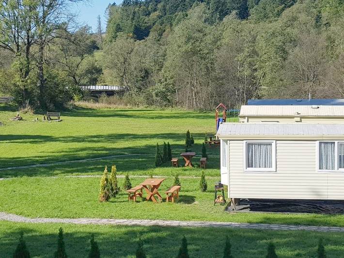 Ośrodek wypoczynkowy dla 4 osób, z Balkon i Ogród oraz Widok w Brzegi Dolne