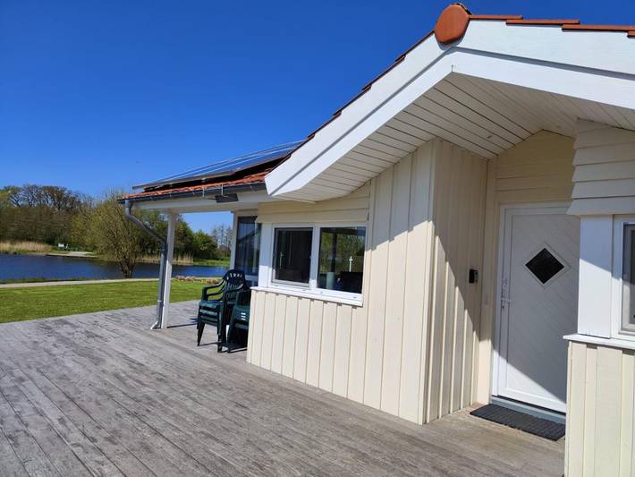 Ferienhaus für 6 Personen, mit Terrasse und Whirlpool sowie Garten und Sauna in Otterndorf - 2
