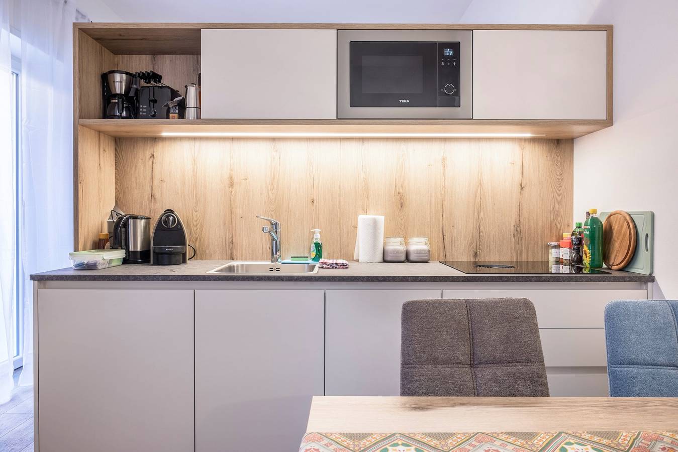 Ganze Wohnung, Ferienwohnung "Isabel" mit Bergblick, französischem Balkon & Wi-Fi in Zentrum-Bozner Boden-Rentsch, Bozen