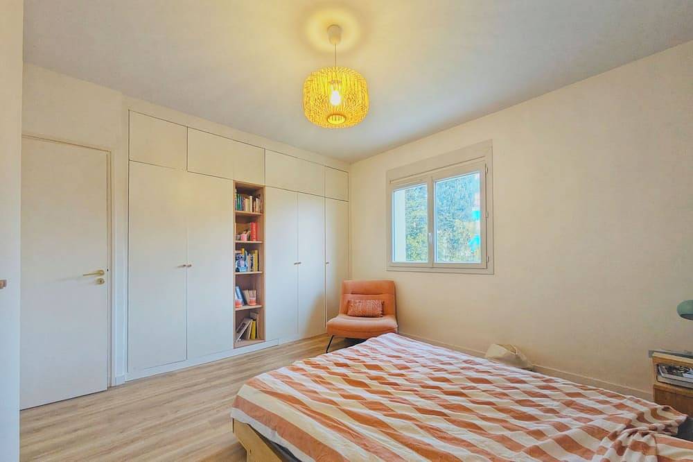 Vacation home with pool (8/10 people) in Castelnau-le-Lez, Côte d'Améthyste