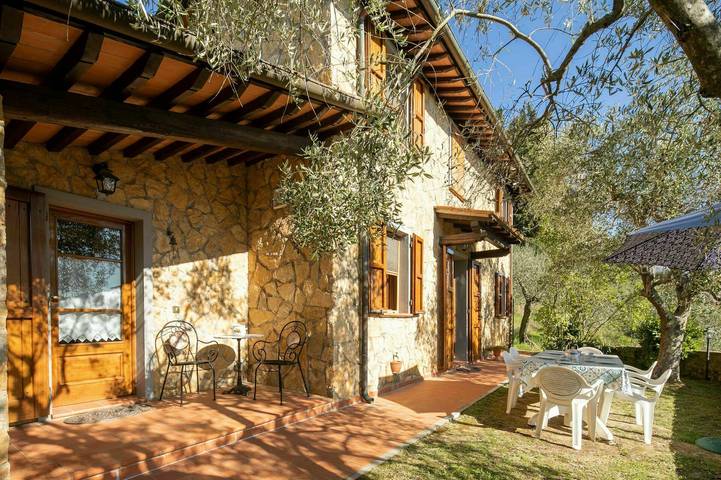 Ferienhaus für 6 Personen, mit Garten in Corsanico Bargecchia