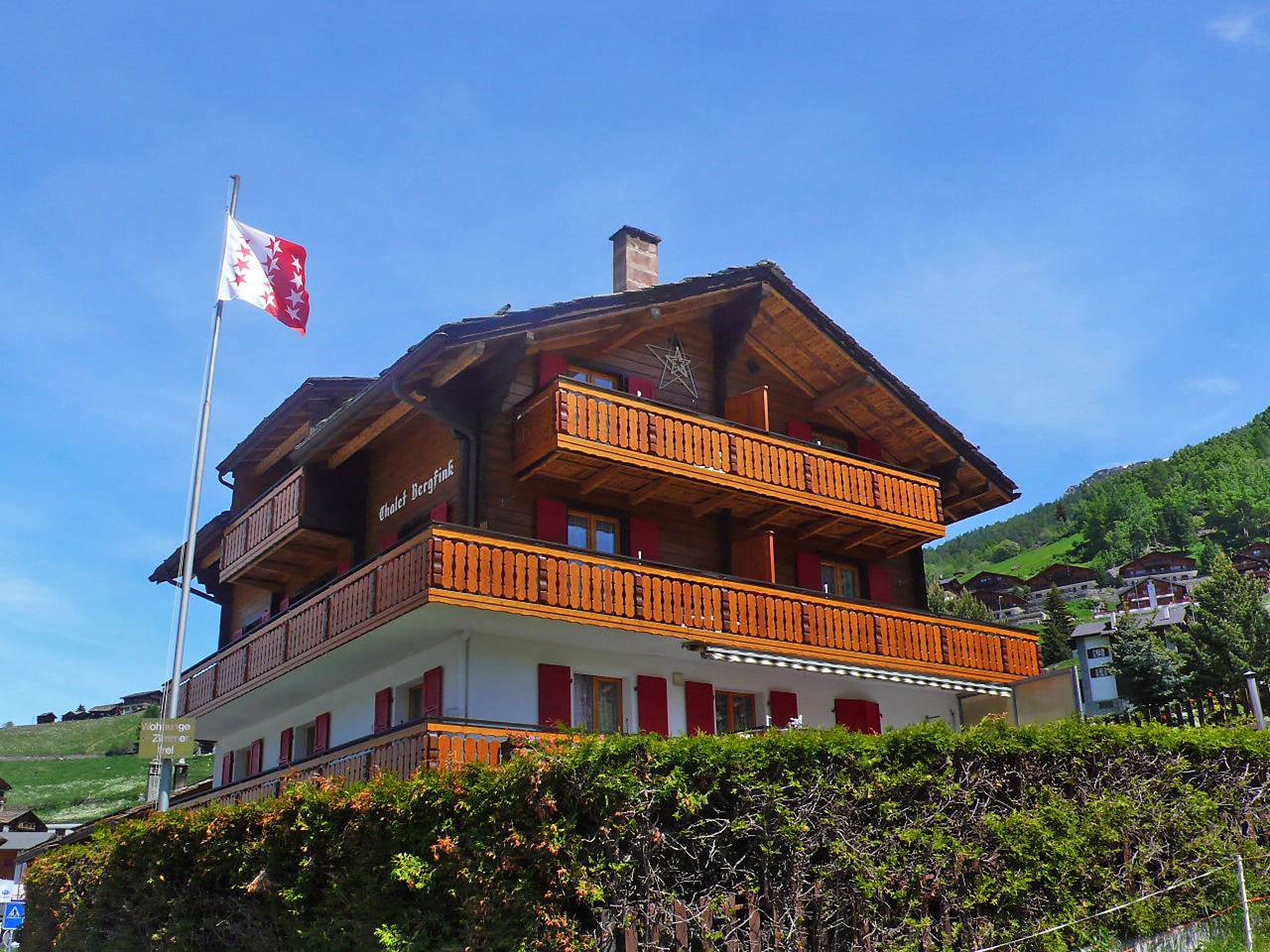 Ganze Wohnung, Bergfink Dachgeschoss in Grächen, Walliser Alpen
