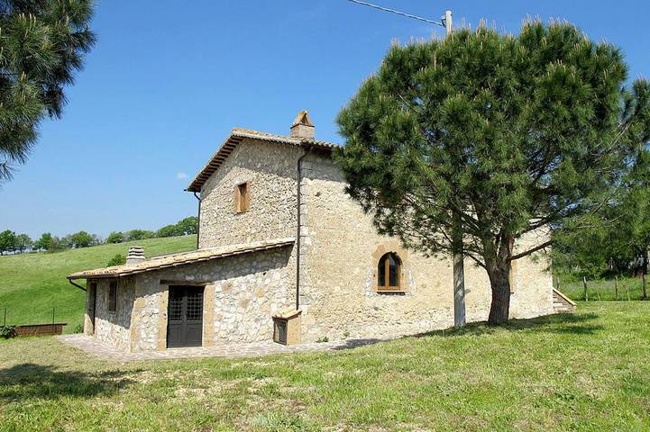 Casa vacanza per 10 persone, con terrazza e piscina, con animali domestici - 1