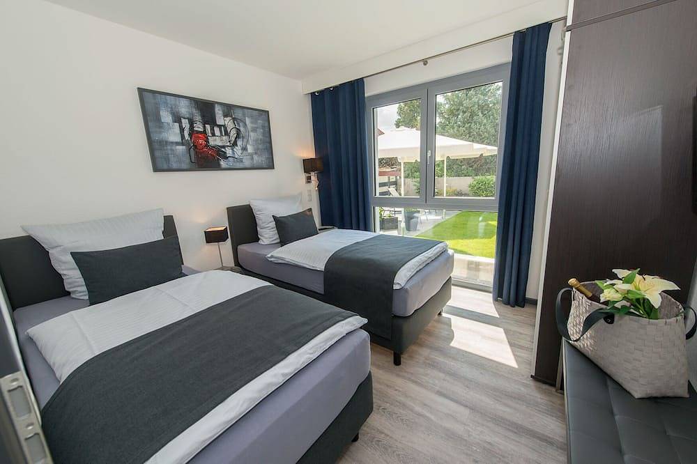 Ganze Wohnung, Perfekt für Gruppen: Garten, Gruppentisch, 6 Schlafzimmer, 4 Bäder. Nähe Badesee in Bensheim, Bergstraße