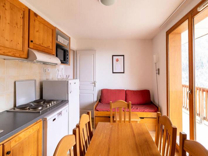 Chalet pour 6 personnes, avec balcon et piscine, animaux acceptés à Les Orres - 3