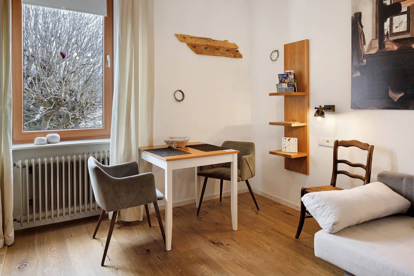 Ganze Wohnung, Apartment „Armer Poet“ mit Gemeinschaftsgarten und Wlan in Oberrotweil, Vogtsburg im Kaiserstuhl