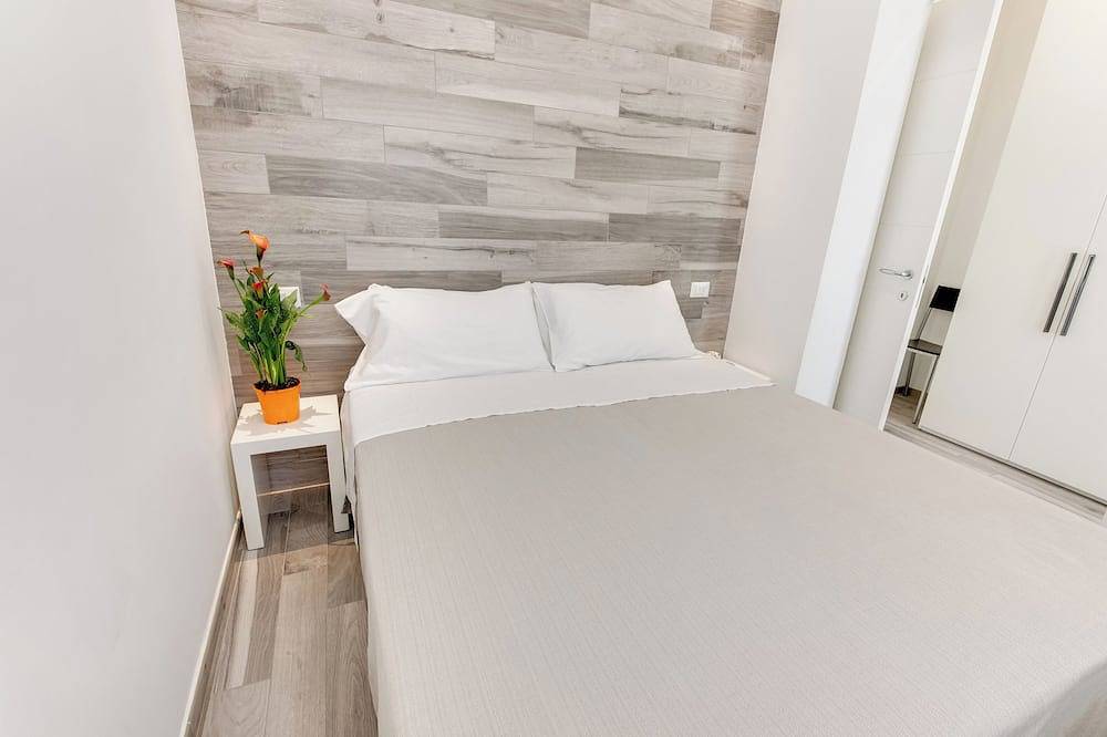 Villa Rina 2 in centro a 50 metri dal mare\nresidence Diffuso Arcobaleno in Gabicce Mare, Pesaro-Urbino
