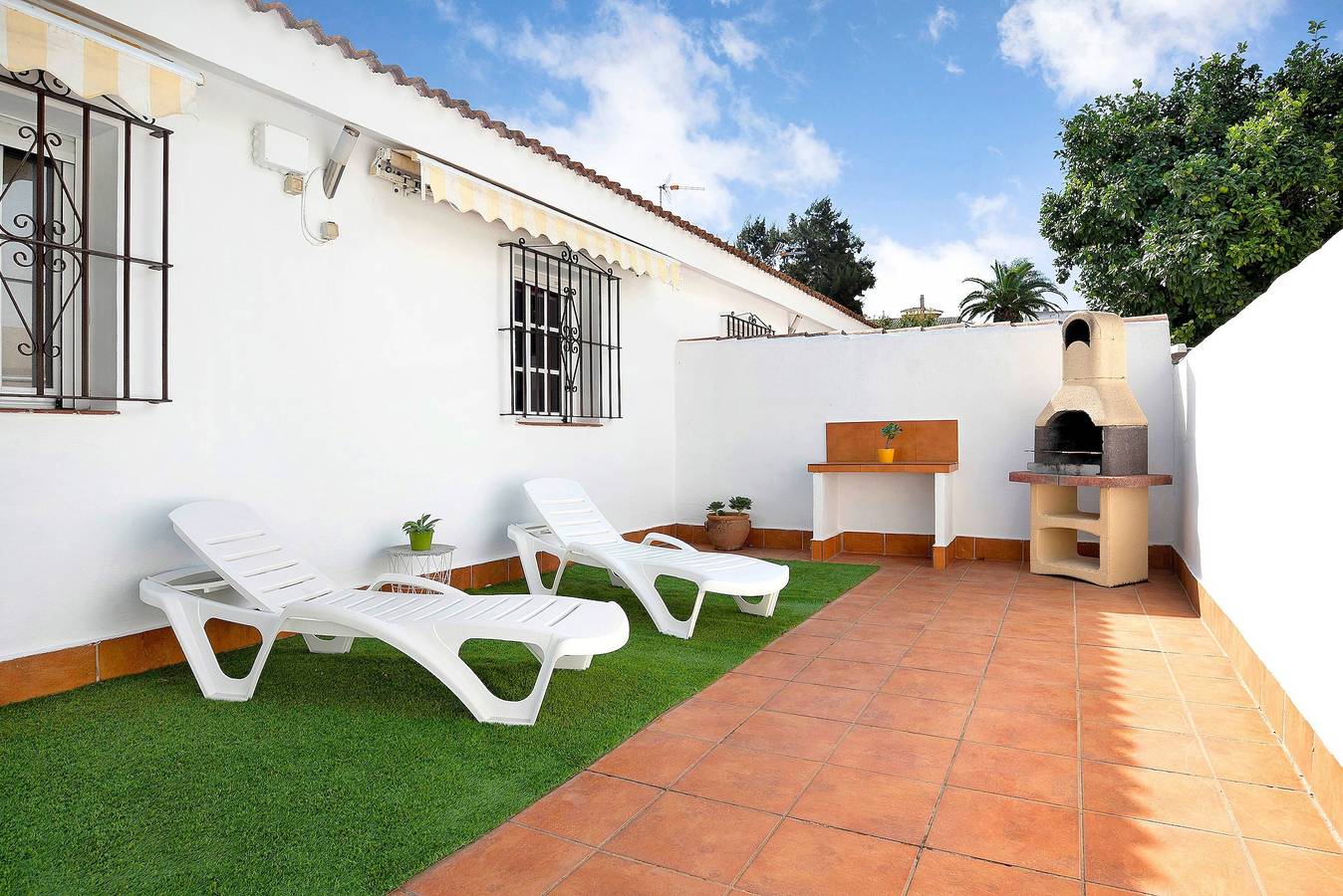 Appartement entier, Appartamento en la Playa con Terraza 3" près de la plage, adapté aux animaux domestiques in La Fontanilla, Conil de la Frontera